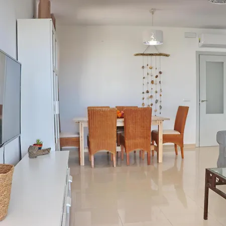 Puerta Del Sol Apartment